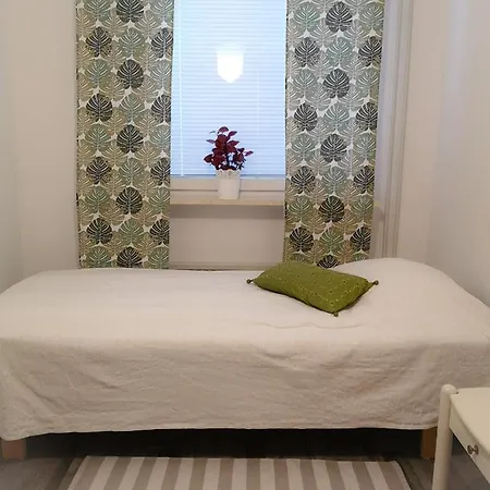 Tina - Modern Row Aprt With Sauna - 24h Check In Apartamento