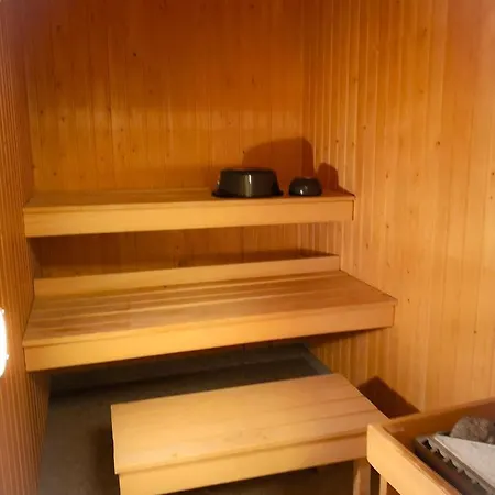 Tina - Modern Row Aprt With Sauna - 24h Check In Apartamento Narpio